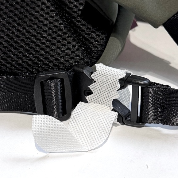 🌲💚 OBŌ Hunter Green Crossbody / Belt Bag – Adventure-Ready & Super Stylish! 💚 - Picture 16 of 16